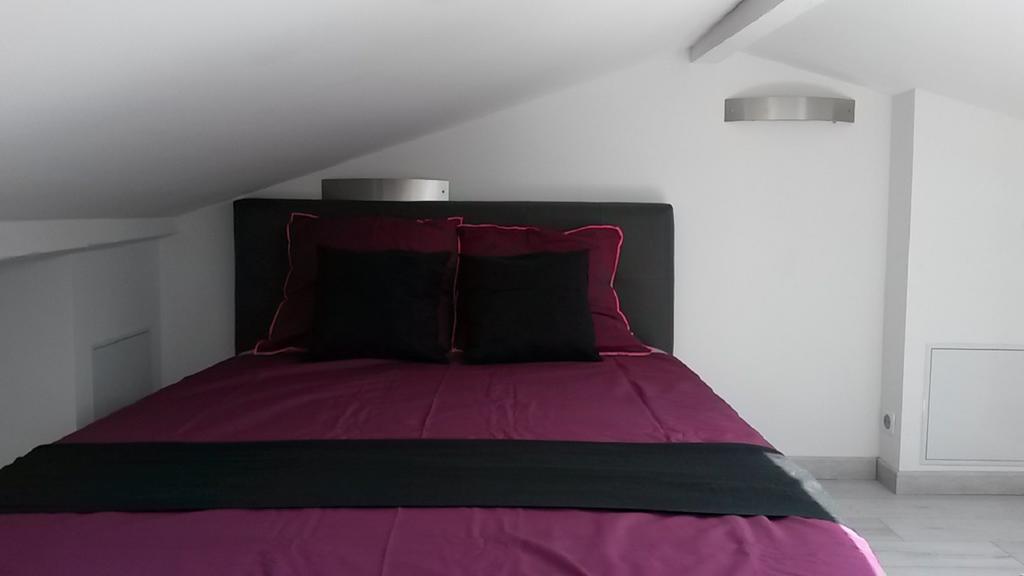 Safranier Townhouse Apartment Antibes Room photo