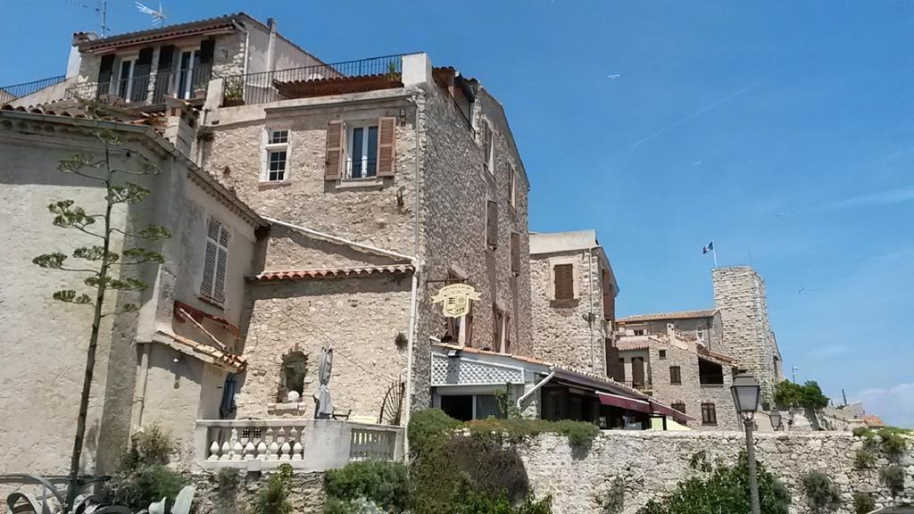 Safranier Townhouse Apartment Antibes Exterior photo
